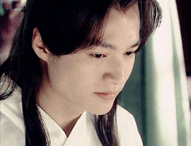 郑国霖:古装美男,演李世民而出名,因低调至今不火令人惋惜
