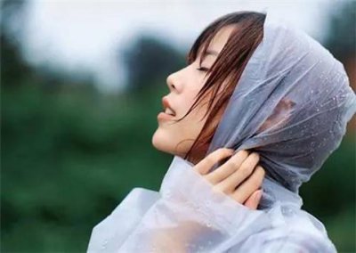 ​和女生约会时，绝对不能聊的4个话题