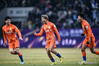 ​足协杯-疯狂绝杀!山东2-1逆转浙江夺冠,陈蒲进球莫伊塞斯造乌龙球
