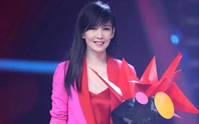 ​心痛！周慧敏：玉女掌门人的最后谢幕，江湖记忆永存