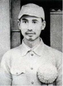 ​从炊事员到侦察兵，剿匪英雄杨子荣的传奇人生