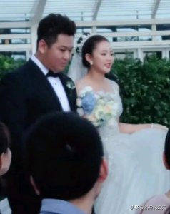 ​婚姻不合不攻自破！小小呵周年庆回归复播，发哥和大王齐聚豪刷