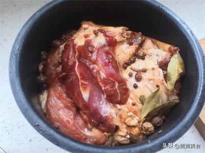 ​夏日的下酒好菜酱肘花，厨房小白也能自己做，两个肘子能做三个