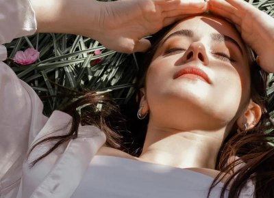 ​女生哭了怎么哄？哄女生的两个万能方法