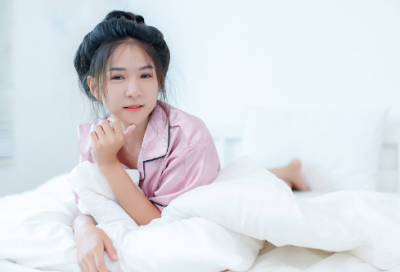 ​感慨婚姻的伤感句子说说心情-99句